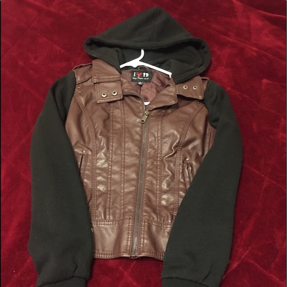 Bomber jackets - Picture 3 of 5